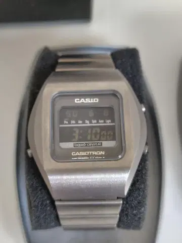 CASIOTRON 카시오트론 티타늄 TRN-110BT-8 복각판