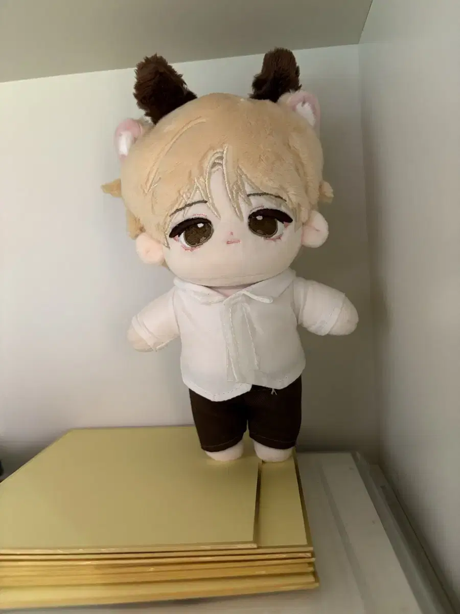 데못죽 데뷔못하면죽는병걸림 선아현 솜인형 팔아요..