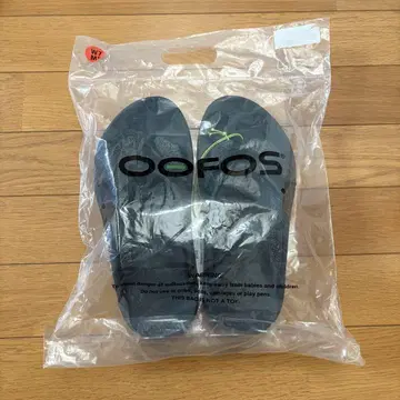 OOFOS 샌들 블랙 W7/M5 사이즈