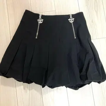 BOY LONDON 블랙 스커트 M
