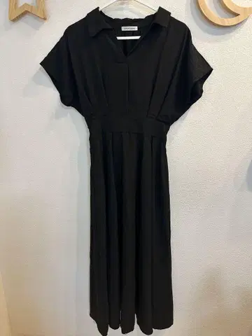 natural couture 시원한 스키퍼 카라 고급스러운 원피스 블랙