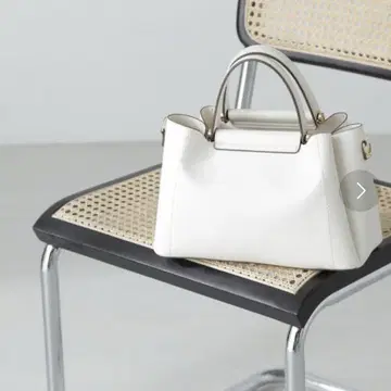 NATURAL BEAUTY BASIC 미니 바 핸들 토트백 화이트