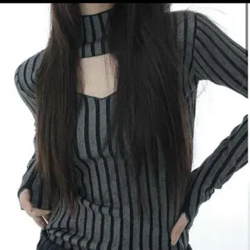 meltthelady 멜트 더 레이디 triangle knit