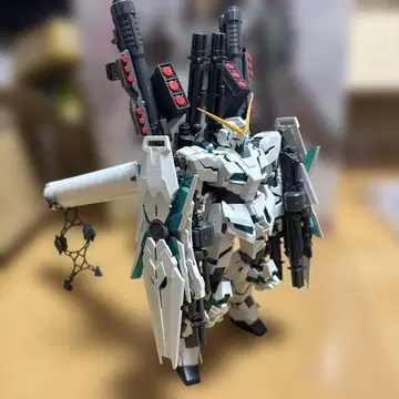 풀 아머 유니콘 건담 ver.ka MG