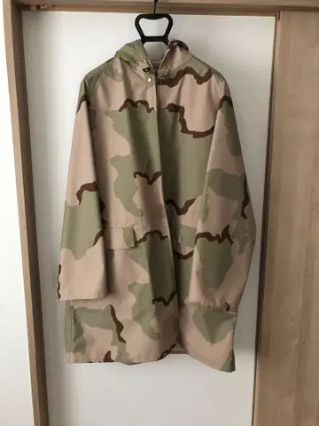 Rocky Mountain Featherbed 카모플라주 레인코트