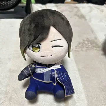 이레이스 유스 봉제 인형