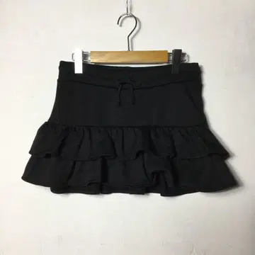 LIZLISA 블랙 티어드 미니 스커트 HIMEKAJI 다크 코어