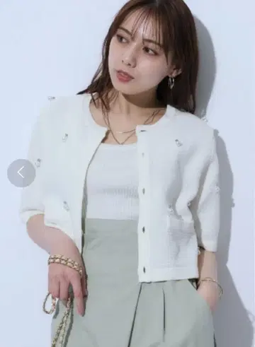비쥬 크롭 가디건 Mystrada