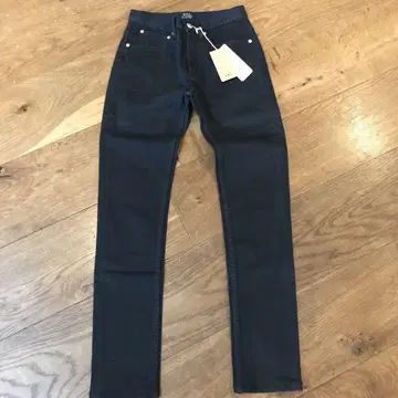 아페쎄 PETIT STANDARD 데님 24 NOIR