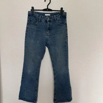 부츠 컷 데님 라이트 블루
