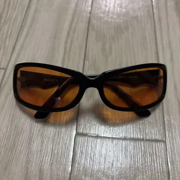 BLACK FLYS MACH 2 Dragon Ash  kj 착용