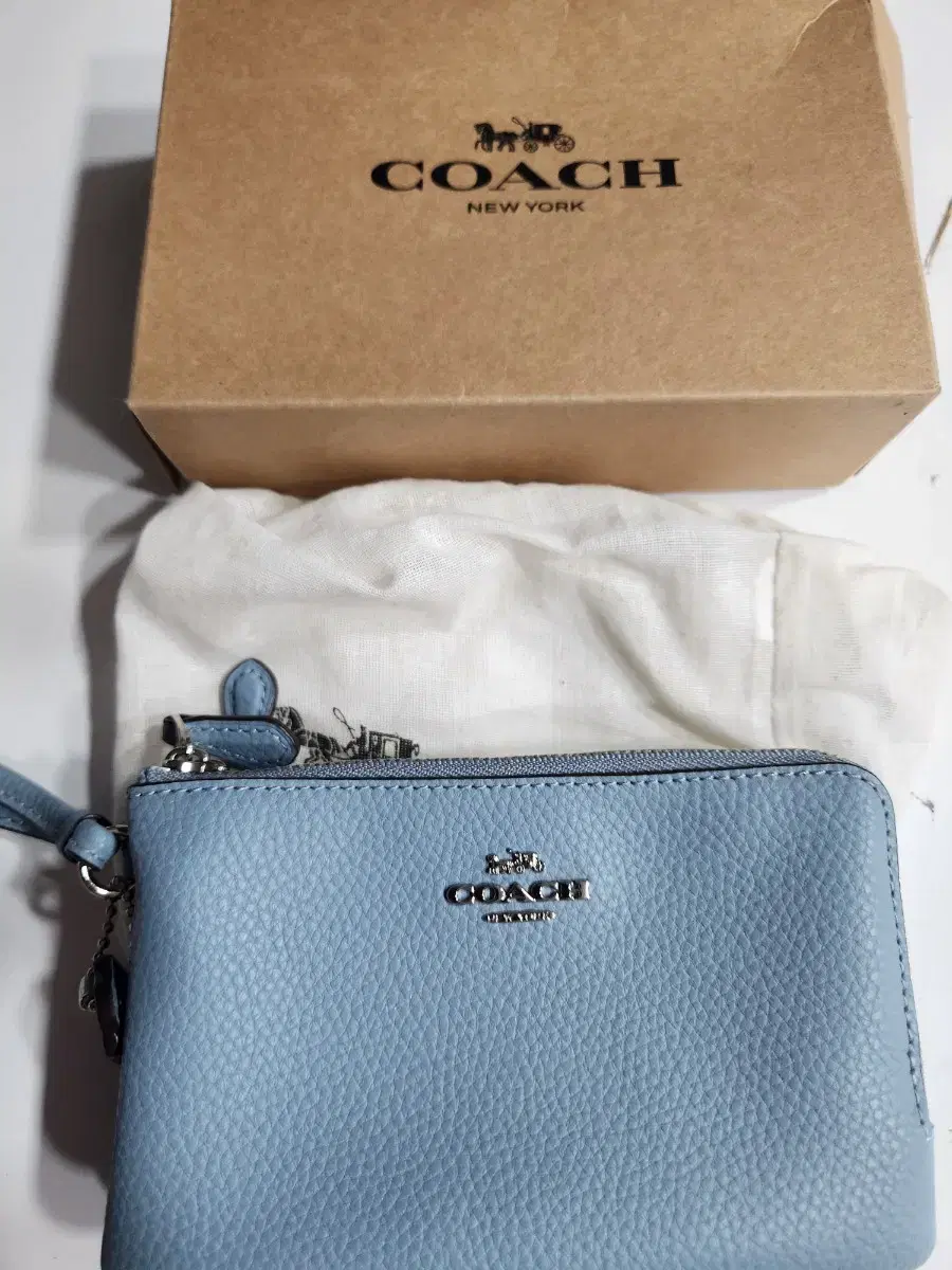 Coach Wrist Wallet