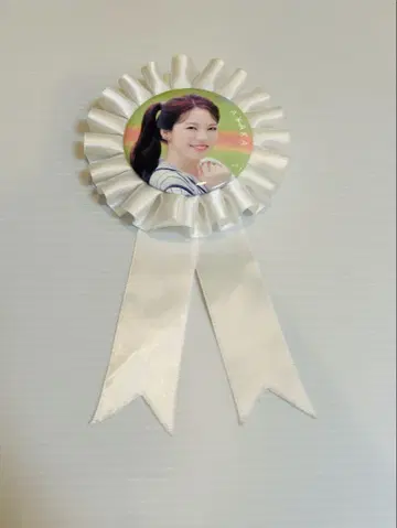 NiziU 아야카 AYAKA 로제트 캔뱃지 캔 배지