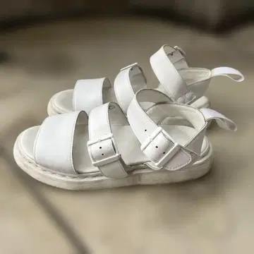Dr.Martins 닥터마틴 화이트 샌들