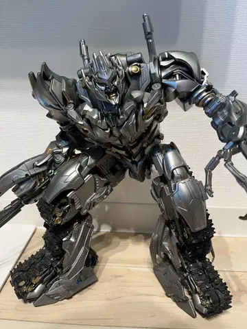 BLACK MAMBA LS-06 메가트론 트랜스포머