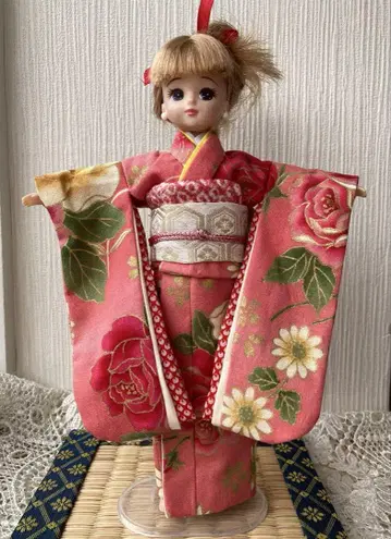 리카짱 옷 갈아입기 기모노