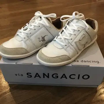 via SANGACIO 스니커즈
