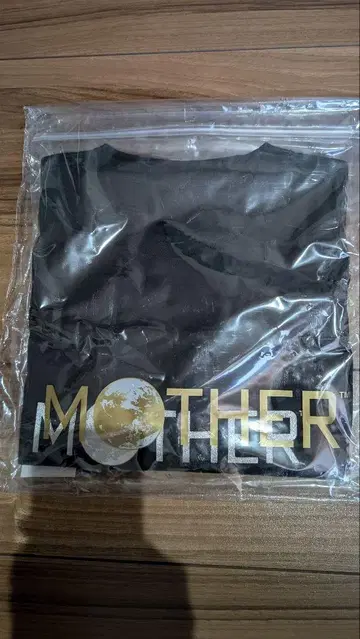 MOTHER 로고 티셔츠 BLACK M 사이즈