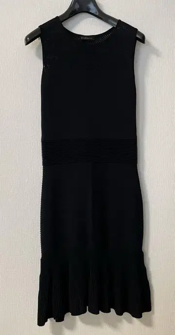 DAMA 블랙 원피스