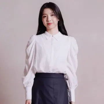 LADYMADE 블라우스