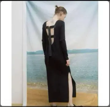 컨디션 최상, LEINWANDE Belted Knit Dress 블랙