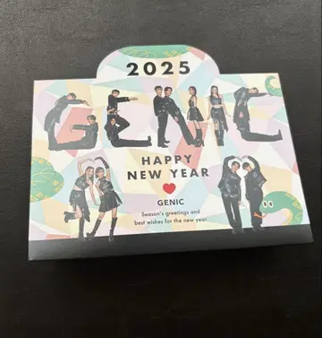 GENIC 새해 카드 2025