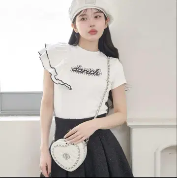Darich 아지메 숄더 펄 티셔츠 FREE / WHT 화이트