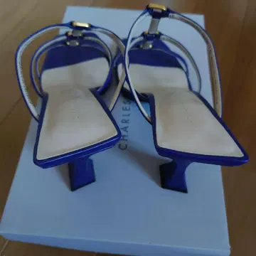 미사용 새상품 샌들
