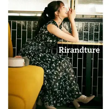 Rirandture 양류 플리츠 원피스