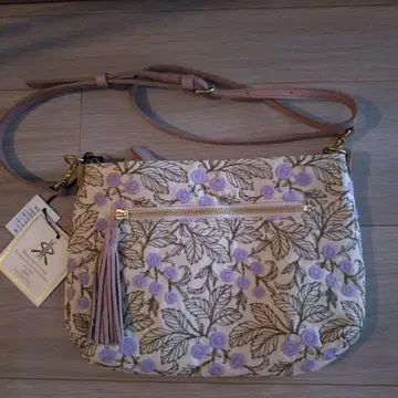 regalo 라벤더 꽃무늬 사코슈
