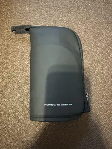 Porsche Design 루프트한자 비즈니스 클래스 파우치