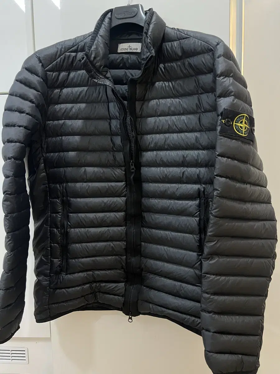 24fw 스톤아일랜드 경량패딩구스 L (새상품)