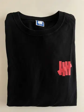 UNDEFEATED 긴팔 티셔츠 블랙