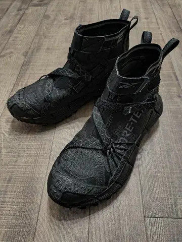 리복 지그 키네티카 II 엣지 GTX 27.5cm