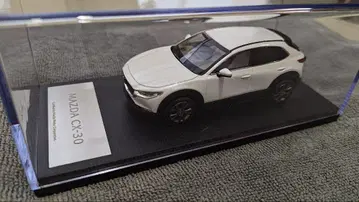 MAZDA CX-30 미니어처 미니카 스노우 플레이크 화이트 펄 운모