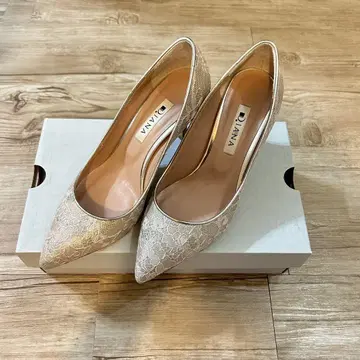 DIANA 베이지 레이스 하이힐 23cm