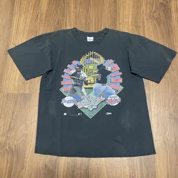구제 의류 90S 싱글 스티치 티셔츠 USA제