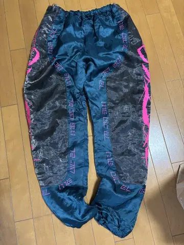 me _dic _al 빈티지 팬츠 정말 멋집니다.