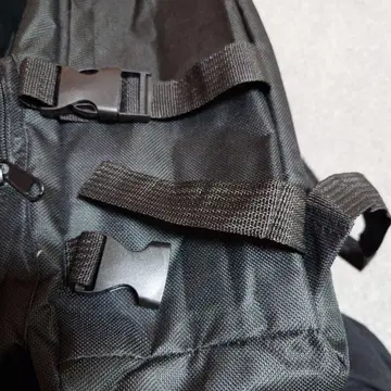 블랙 나일론 백팩