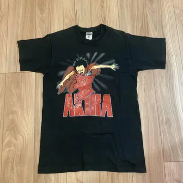 AKIRA 티셔츠