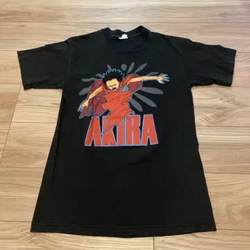 AKIRA 티셔츠