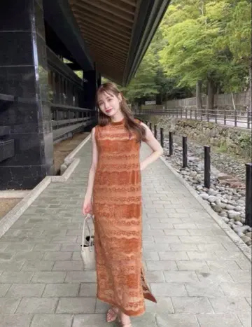벨루어 레이스 노 슬리브 드레스