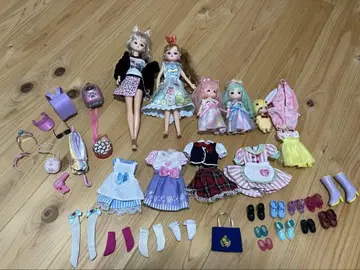 고양이 귀 리카짱, 구석에 있는 리카짱, 미키마키짱 묶음 판매