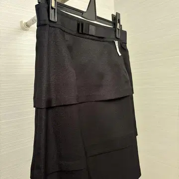 블랙 타이트 스커트 메쉬 소재
