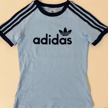 아디다스 W GRAPHIC CALI TEE 숏 슬리브