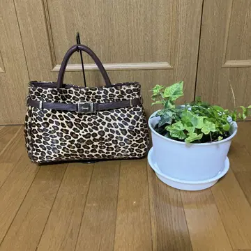 도서 송치 레오파드 무늬 핸드백