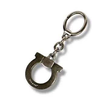 살바토레 페라가모 간치니 로고 키링 백 참 실버