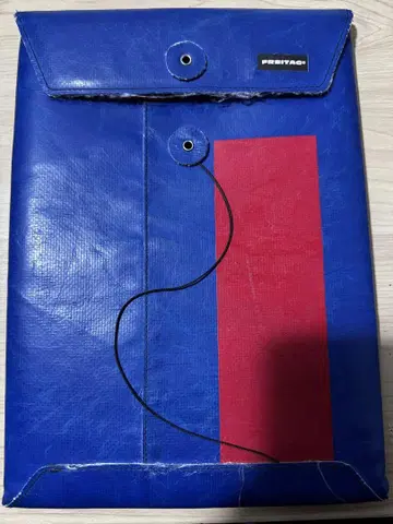 프라이탁 슬리브 F402 SLEEVE FOR LAPTOP12/13