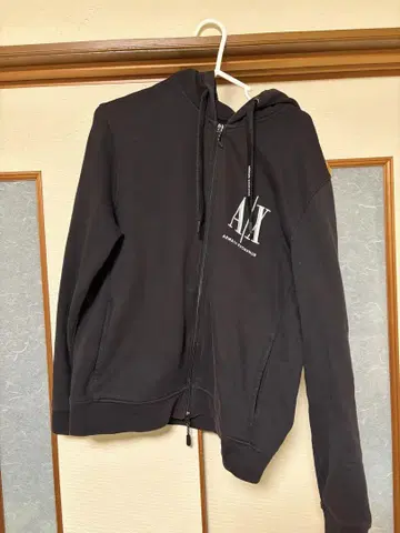 Armani Exchange 블랙 집업 후드티