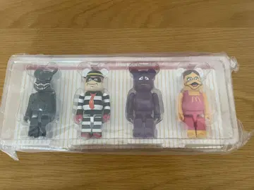 고질라 VS 맥도날드 BE@RBRICK 베어브릭 4개 세트